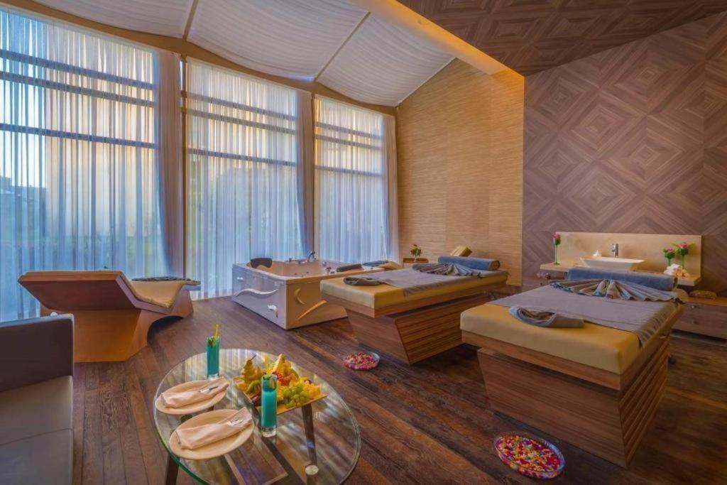Concorde Luxury Resort & Casino & Convention & Spa Gazimağusa Dış mekan fotoğraf